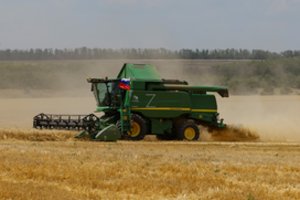 Rusijos ūkininkai susiduria su 10 metų nematyta problema: dviejose srityse – nepaprastoji padėtis