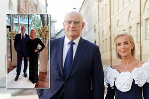 Naujas Ž. Pinskuvienės įrašas internautams sukėlė daugybę klausimų: „Kodėl pas poną batai skirtingi?“