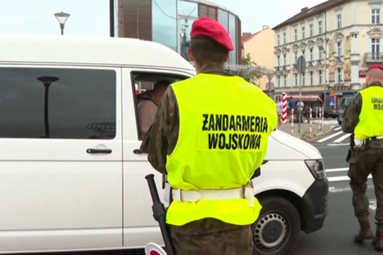 Žinia iš Lenkijos dėl patikrų pasienyje: keliaujantiems į kaimyninę šalį verta suklusti