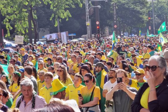 Tūkstančiai J. Bolsonaro šalininkų dalyvavo demonstracijoje Brazilijoje ir dėkojo D. Trumpui