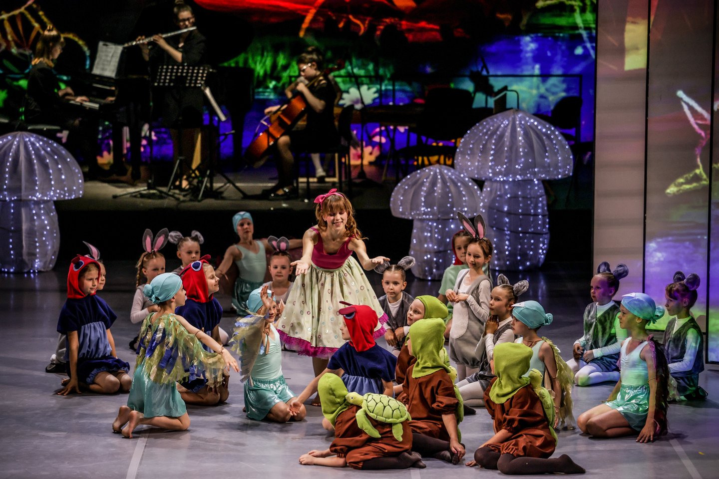 Čia nuo 2026 m. veiks M. Petrausko scenos menų mokyklos padalinys – erdvės Teatro ir integralaus scenos skyriaus veikloms, šokiui ir akrobatikai.