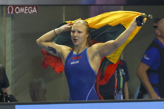 Singapūre rusų žurnalistas užsipuolė R. Meilutytę: nutarė užsiimti provokacija