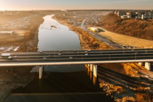 Paskelbtas konkursas rekonstruoti paskutinįjį Kleboniškio tiltą ir viaduką ties Kaunu