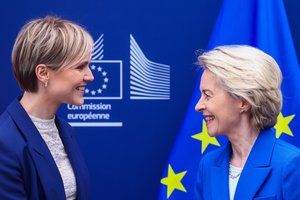 Gynyba – amerikiečiams, prekyba – su europiečiais: dar viena šalis žengia ES keliu