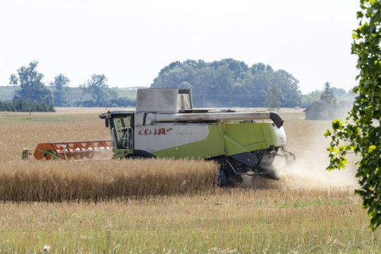 Ugniagesiai primena: kaip javapjūtės metu išvengti gaisrų ir nuostolių