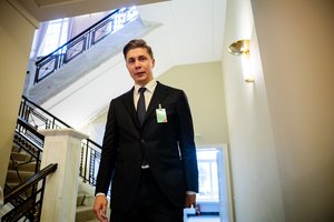 M. Sinkevičiaus sprendimas apstulbino net artimiausius bendražygius: viskas pasikeitė per naktį?