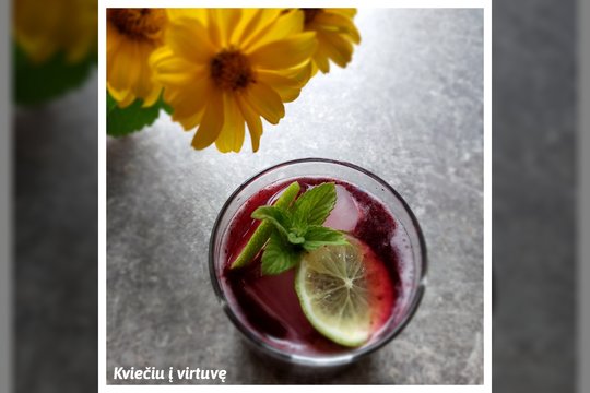 Mėlynių limonadas: gaivu, gardu ir vasariška