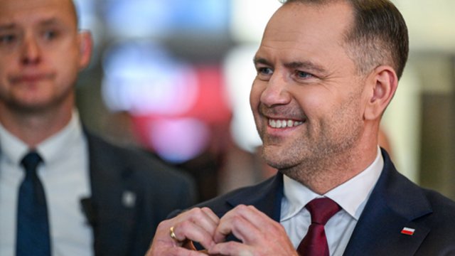 K. Nawrockis – oficialiai naujasis Lenkijos prezidentas: laukia konfrontacija su vyriausybe