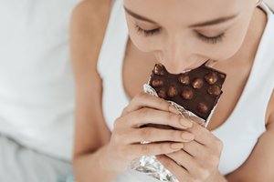 Nustebsite sužinoję: paneigė šį populiarų mitą apie saldumynus