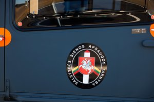 Lietuvos pasieniečiai sulaikė dar tris į Latviją iš Baltarusijos įsibrovusius migrantus