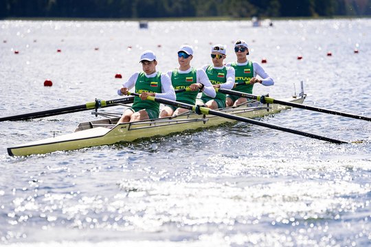 Pasaulio jaunių irklavimo čempionato antroji diena: lietuvių įgulos pusfinaliuose