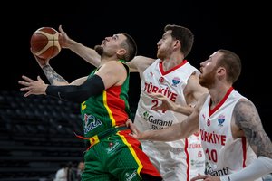 Vargti Turkijoje neturėję lietuviai iškovojo įspūdingą pergalę