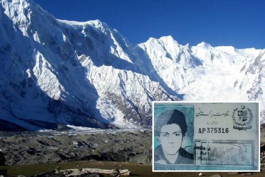 Tirpstantis ledynas atskleidė ilgai slėptą paslaptį: rastas „mumifikuotas“ dingusio vyro kūnas