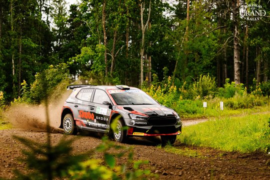 Kvalifikaciniame „Rokiškio Grand Rally“ greičio ruože niekas nepranoko Vaidoto Žalos