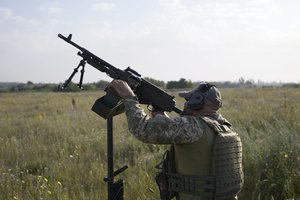 Karo ekspertai įspėja: 11 metų Rusijos okupantus stabdžiusi tvirtovių juosta gali atitekti Kremliui