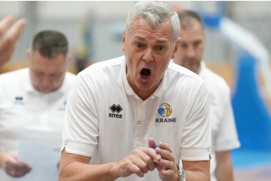 Ukrainą treniruojantis A. Bagatskis pravirko konferencijoje, o po to kvietimą ignoravusius NBA žaidėjus išvadino niekšais