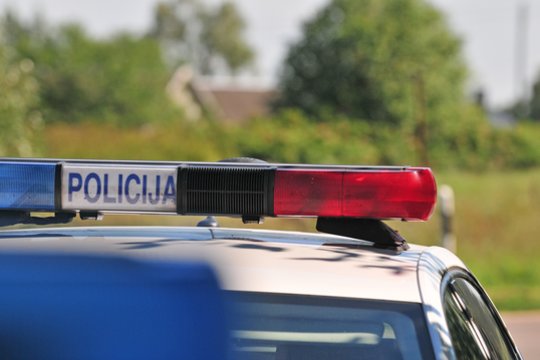 Telšiuose pavogtas automobilis su švediškais valstybiniais numeriais