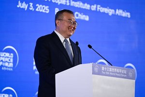Žiniasklaida: Kinijoje apklausai sulaikytas aukšto rango diplomatas Liu Jianchao