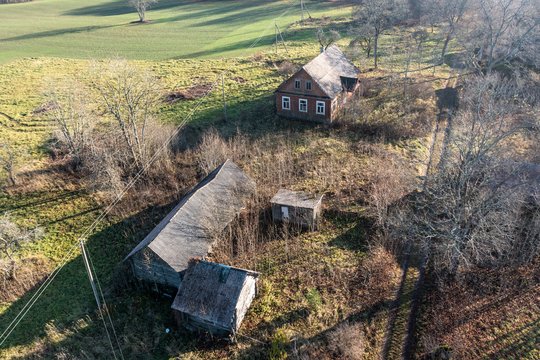 Žemėlapis atskleidžia: Lietuvoje – per 30 tūkst. ha apleistų žemių