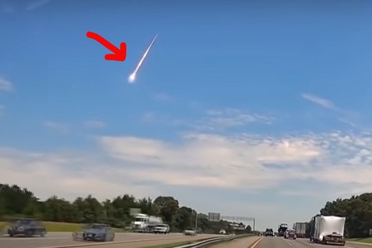 Į gyvenamąjį namą rėžėsi už Žemę senesnis meteoritas