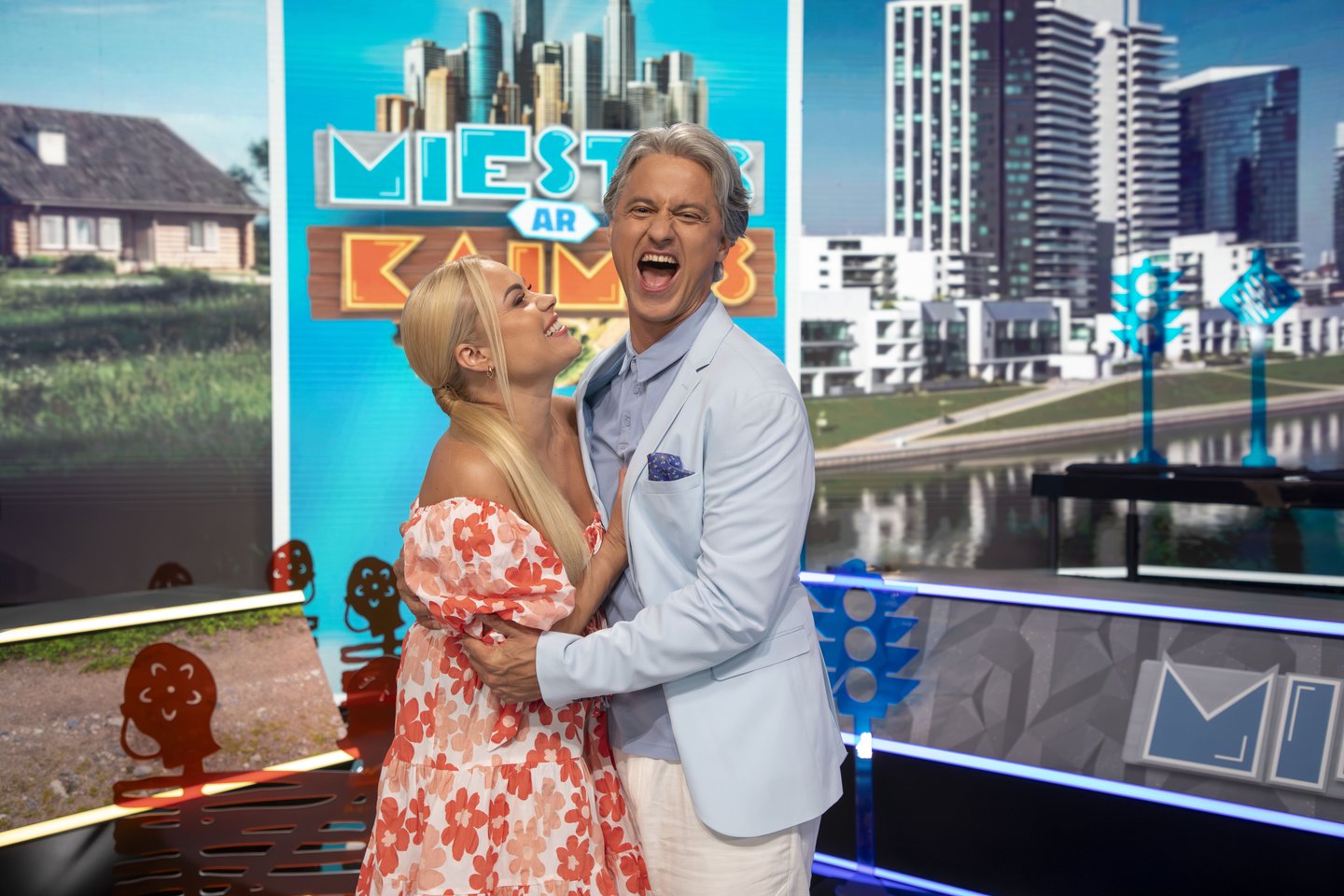 N. Pareigytė-Rukaitienė ir Vytautas Rumšas jaunesnysis.<br> TV3 nuotr.