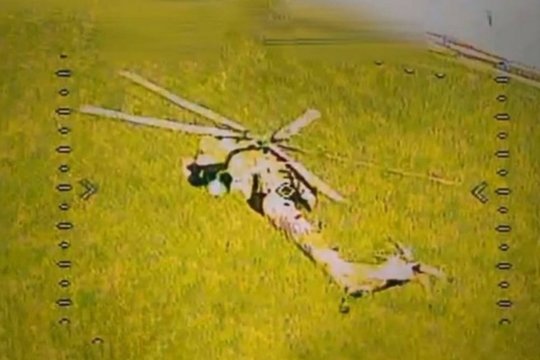 Atskleidė, koks dronas įvykdė istorinius smūgius į rusų sraigtasparnius: nustebins, kiek jis kainuoja