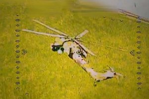 Atskleidė, koks dronas įvykdė istorinius smūgius į rusų sraigtasparnius: nustebins, kiek jis kainuoja