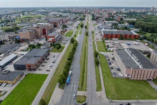 Įspėja Klaipėdos vairuotojus: prasideda judrios gatvės remonto darbai