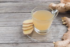 Kasdien gėrė imbiero ir ciberžolės kokteilį – štai ką pastebėjo po mėnesio