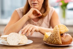 Alergija ar jautrumas maistui? Gydytoja paaiškino kuo skiriasi simptomai