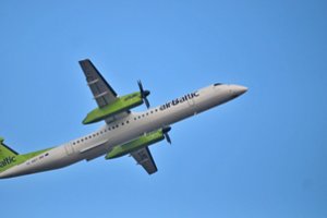 „airBaltic“ akcijų pirminis viešas siūlymas atidėtas iki 2026-ųjų