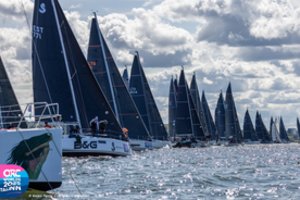 Lietuvos komandos sėkmingai gina pozicijas pasaulio jūrinio buriavimo čempionato 10-tuke