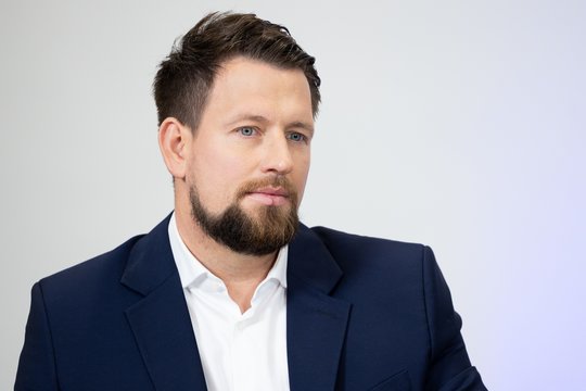 R. Puchovičius balsuos prieš S. Bucevičiaus neliečiamybės panaikinimą: šitame cirke nedalyvausiu