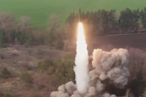 Galinga Rusijos raketa tapo dar pavojingesnė: Ukrainos žvalgyba įspėjo apie jos modernizaciją