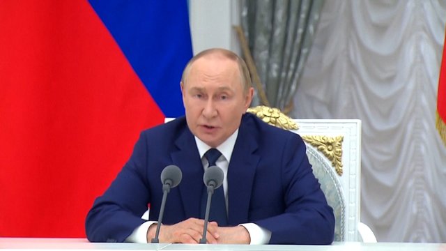 V. Putino patarėjas: visiems aišku, kad pagrindinė tema bus Ukrainos krizės sprendimas