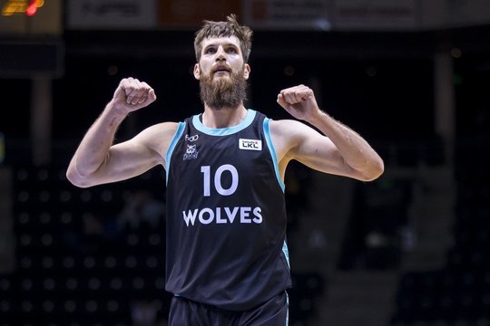 Žlugusio Vilniaus „Wolves“ kapitonas karjerą tęs Italijos antroje lygoje