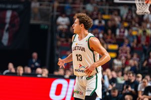 Sugadinta latvių švente besidžiaugęs R. Jokubaitis: „Broliški ryšiai baigiasi aikštelėje“