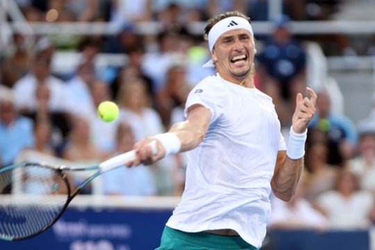 Sinsinatyje – netikėtas mačo stabdymas: „Negaliu gauti oro“