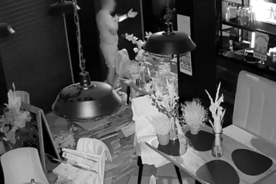 Lenkų restorane „įstrigo“ turistas – neįtikėtina, kur pramiegojo uždarymo laiką