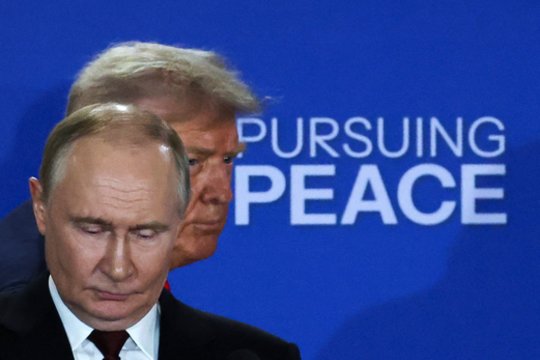 „Bloomberg“: V. Putinas aiškiai įvardijo D. Trumpui, kokių teritorijų nori