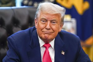 „Taikos prezidentas“ atvirai trokšta Nobelio premijos: D. Trumpas giriasi užbaigęs šešis karus