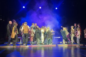 Lietuvos nacionalinis dramos teatras sezoną atidarys spektakliu visai šeimai