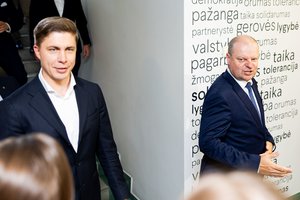 M. Sinkevičius dėl naujos koalicijos kaltina S. Skvernelį: bandė LSDP varyti į kampą