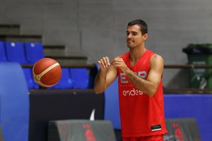 Smūgis Ispanijai – Europos čempionatą praleis Madrido „Real“ puolėjas