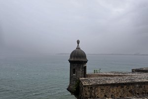 Uraganas Erin vėl sustiprėjo: Karibų salos ruošiasi stichijos padariniams