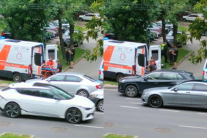 Kauno Dainavos mikrorajone automobilis partrenkė dviratininkę