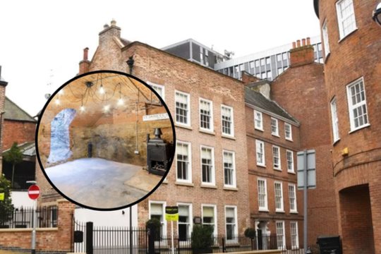 Pamatę parduodamą namą, negalėjo patikėti: išorė neišsiskiria, bet viduje – šiurpi paslaptis