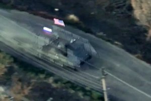 Ukrainiečiai buvo puolami plazdant JAV vėliavai – kas vyksta?