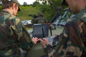 Šauliai kyla į dangų: Lietuvoje formuoja batalionų dydžio bepiločių orlaivių vienetus