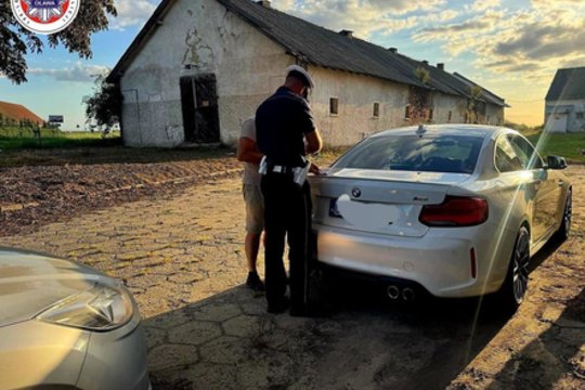 Aktualu ir lietuviams: Lenkijos policija paaiškino, kaip veikia baudų už greitį sistema – skiriami net psichologiniai testai